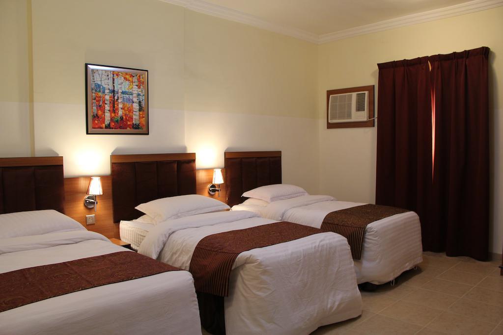 Platinum Express Hotel Suites