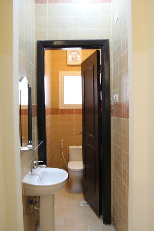 Aparthotel Platinum Express Hotel Suites 3*